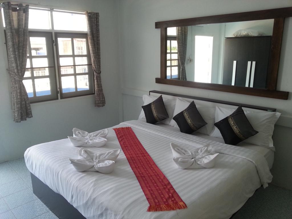Chaam Guesthouse チャアム エクステリア 写真