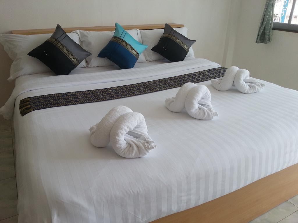 Chaam Guesthouse チャアム エクステリア 写真