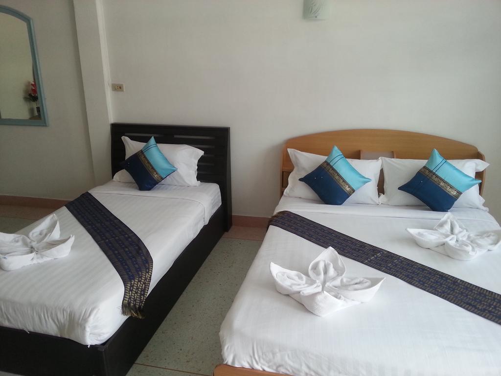 Chaam Guesthouse チャアム エクステリア 写真