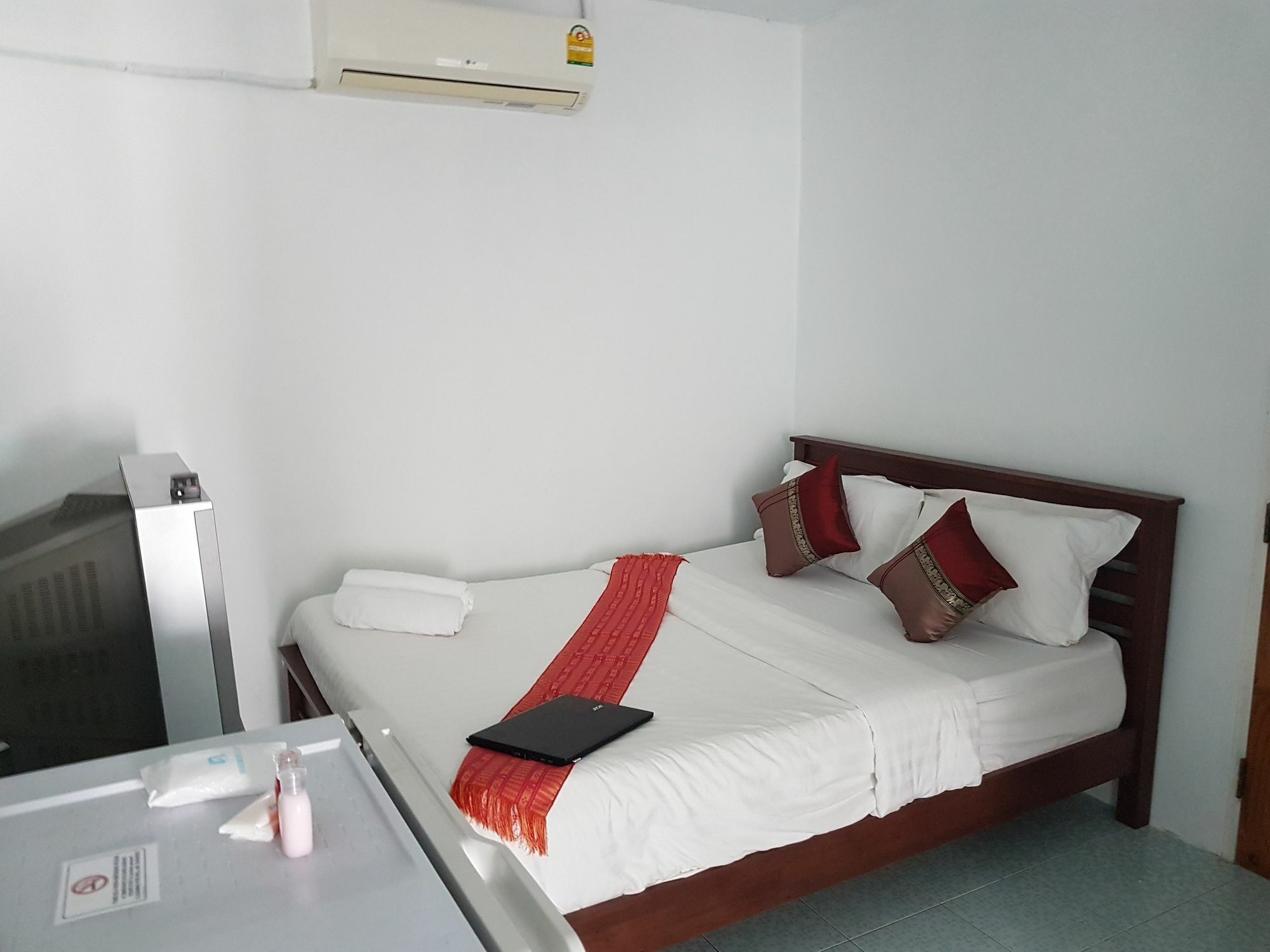 Chaam Guesthouse チャアム エクステリア 写真